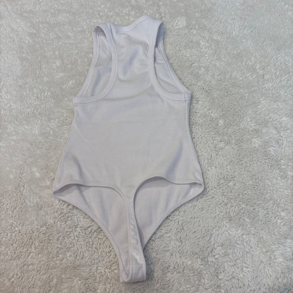 Intimately Womens White High Neck Bodysuit Sleeveless M Basic Casual Boho Indie - Picture 2 of 7